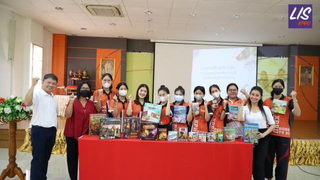 1. การอบรมเชิงปฏิบัติการในการพัฒนาทักษะการเรียนรู้ในศตวรรษที่ 21 ให้กับนักศึกษาชั้นปีที่ 2 และ 3 เรื่อง การออกแบบและพัฒนาบอร์ดเกมเพื่อการบริการวิชาการ  วันที่ 19-20  พฤศจิกายน 2565 ณ ห้องประชุมพิกุล คณะมนุษยศาสตร์และสังคมศาสตร์ มหาวิทยาลัยราชภัฏกำแพงเพชร